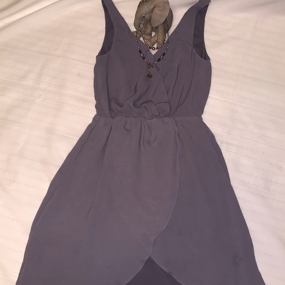 H&M | Pretty crepe polyester crossover dress - Picture 4 of 8